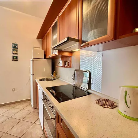 In 45022 Apartment