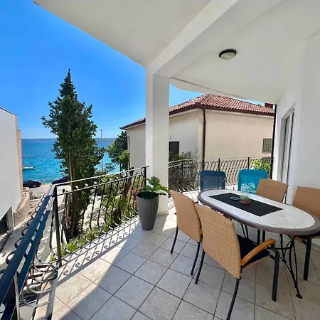 Apartment In 45022